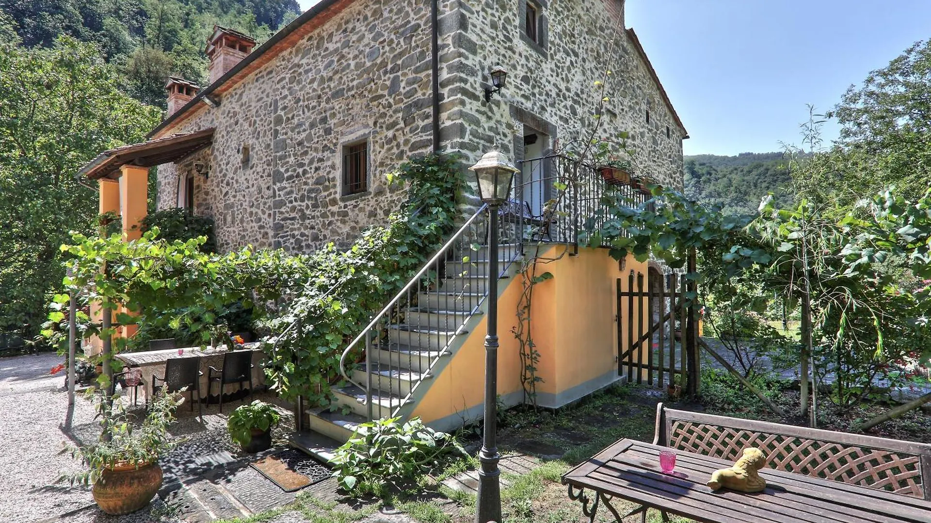 Farm stay Oasi Lignana Suite Apartments Vellano